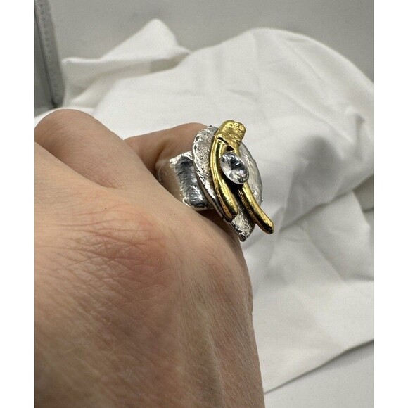 Vintage J. Jansen Gold Silver Tone Hammered Crystal Cocktail Ring Size 6.5 - Picture 2 of 12